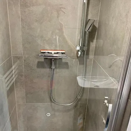 - F - Vyhlídka Nad řekou *
