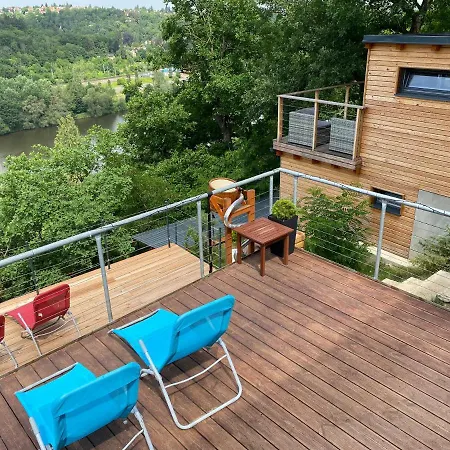 - F - Vyhlídka Nad řekou Apartmán