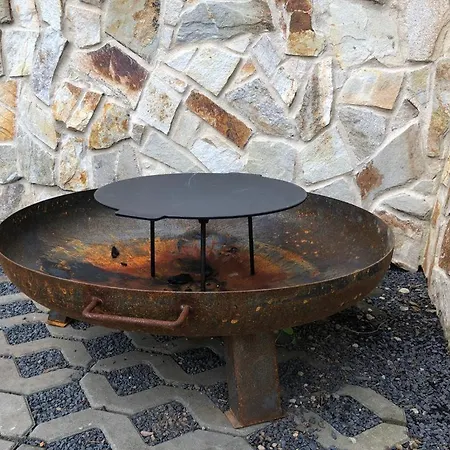 - F - Vyhlídka Nad řekou Apartmán Zdiby